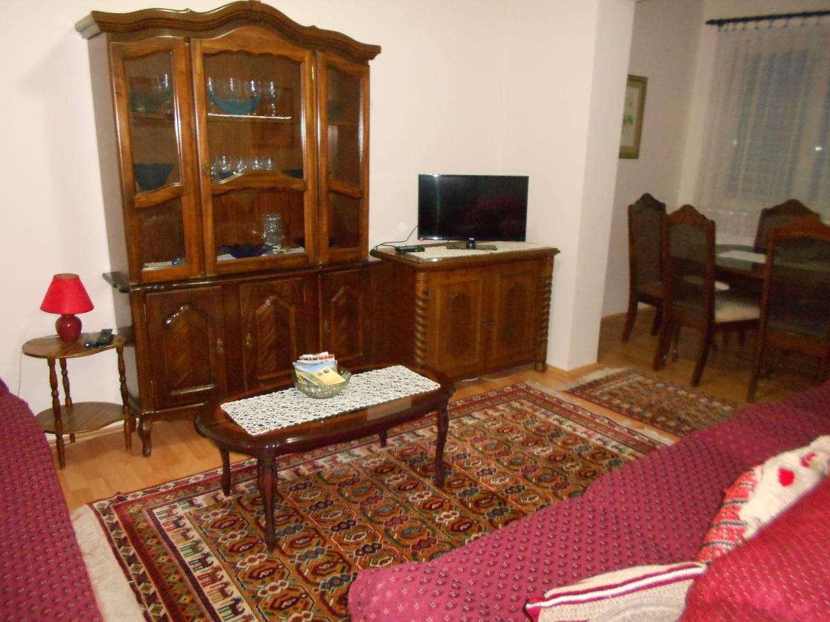 Apartman "Dom Stankovica" Pirot Buitenkant foto